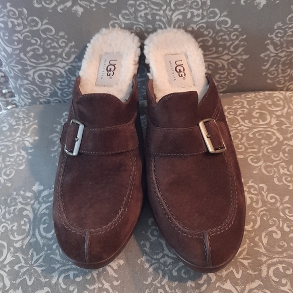 UGG heeled mules - Picture 2 of 11